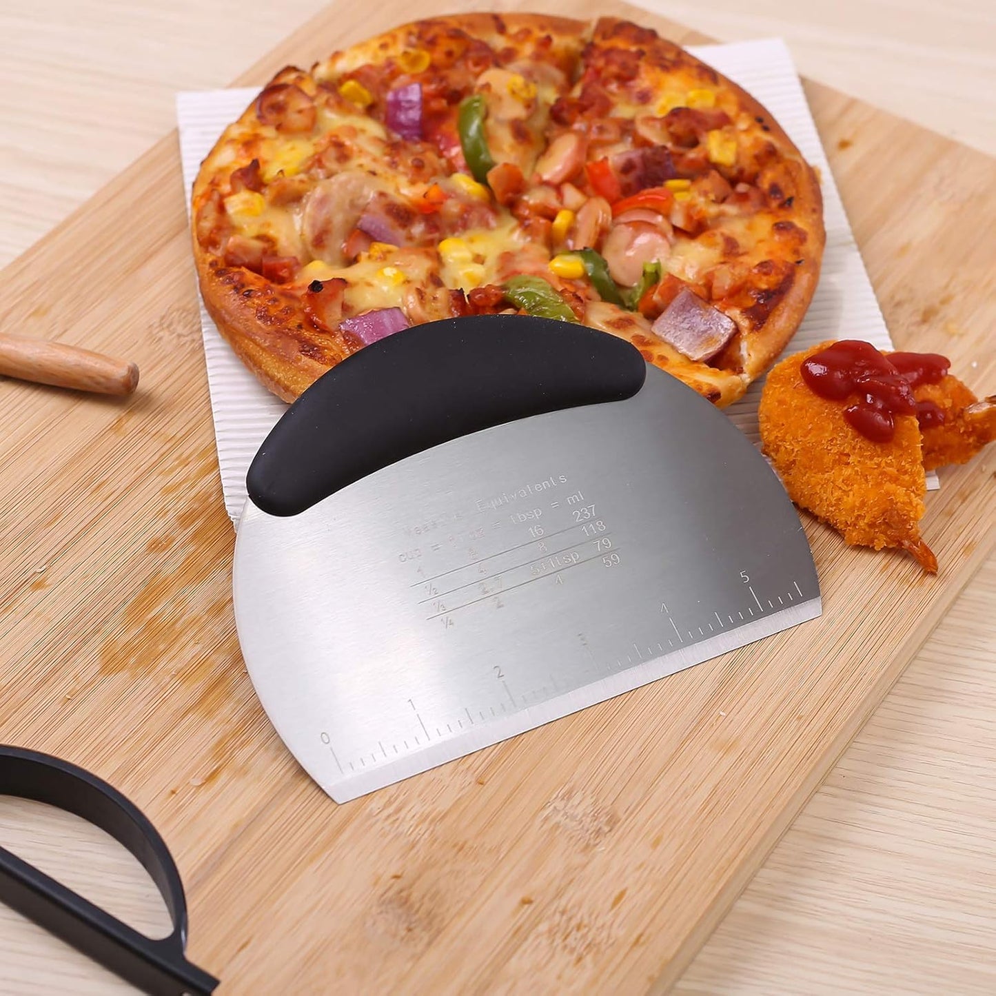 1 Pcs Dough Pastry Scraper Chopper/Stainless Steel Dough Scraper Cutter with Ergonomic Rubber Non-Slip Grip/Dough Scraper Cutter/Pro Pastry Pizza Cutter Chopper (Green)